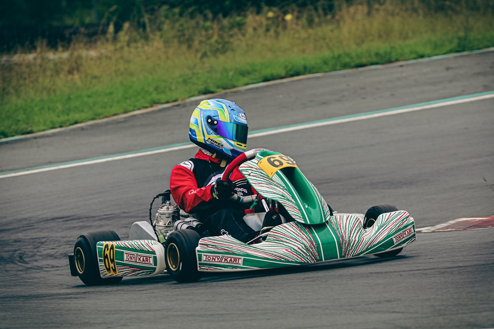 KARTING | ANOTHER DEBUT FOR ROOKIE BEZUIDENHOUT