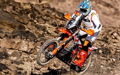 SANDERS WINS AGAIN, DOCHERTY STARS
