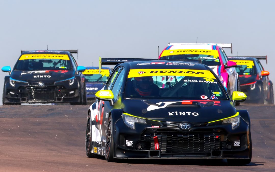 DUNLOP CHAMPIONSHIP EXCITEMENT BUILDS
