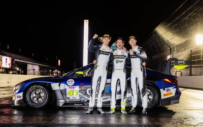 VAN DER LINDE CLAIMS HISTORIC TITLE TREBLE IN STORMY INDIANAPOLIS 8 HOUR