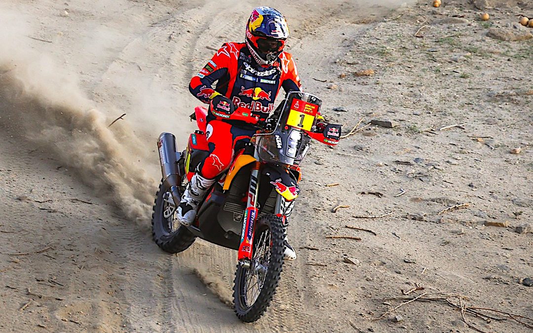 DAKAR BIKES DAY 7: CHUCKY IN CHARGE