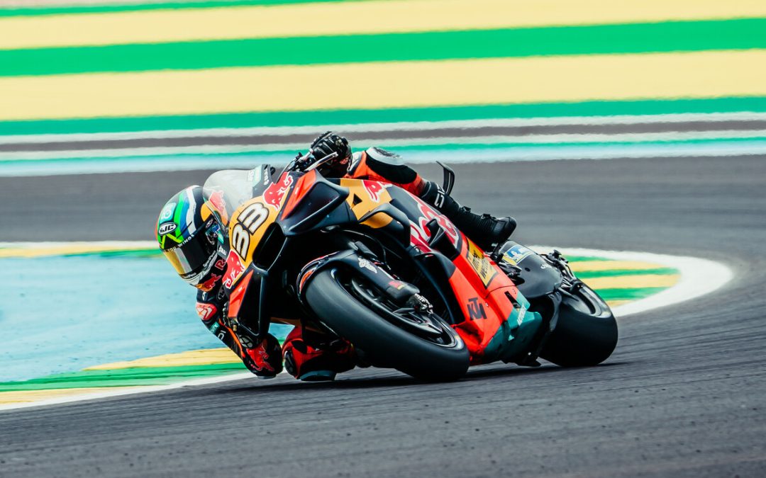 BRAD TAKES 15TH POSITION IN BRAZIL SPRINT RACE
